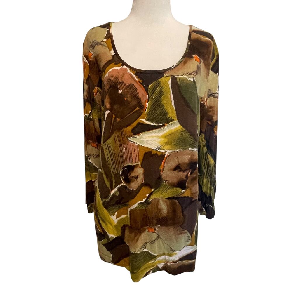 Chicos Artsy Floral Tee Size 1 (Womens Medium) Brown Multicolor Casual Knit Top